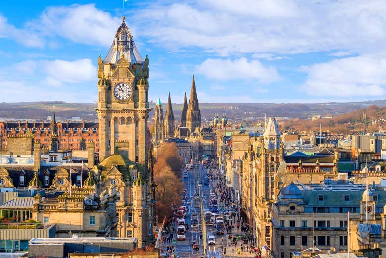 Vista panoramica di Edimburgo